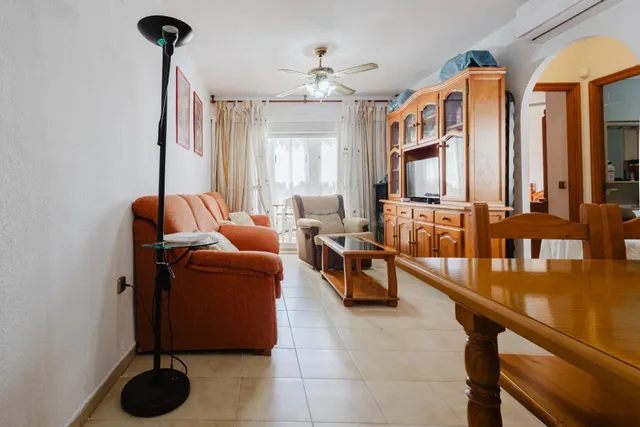 se vende un atico de 2 dormitorios en comunidad con piscina  - foto 5