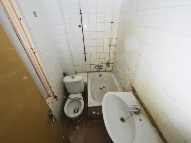 SE VENDE PISO EN PINEDA DE MAR, ZONA CENTRO — 16