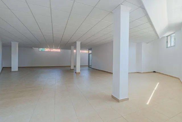 Local comercial 152m² en venta - Playa del Cura — 9