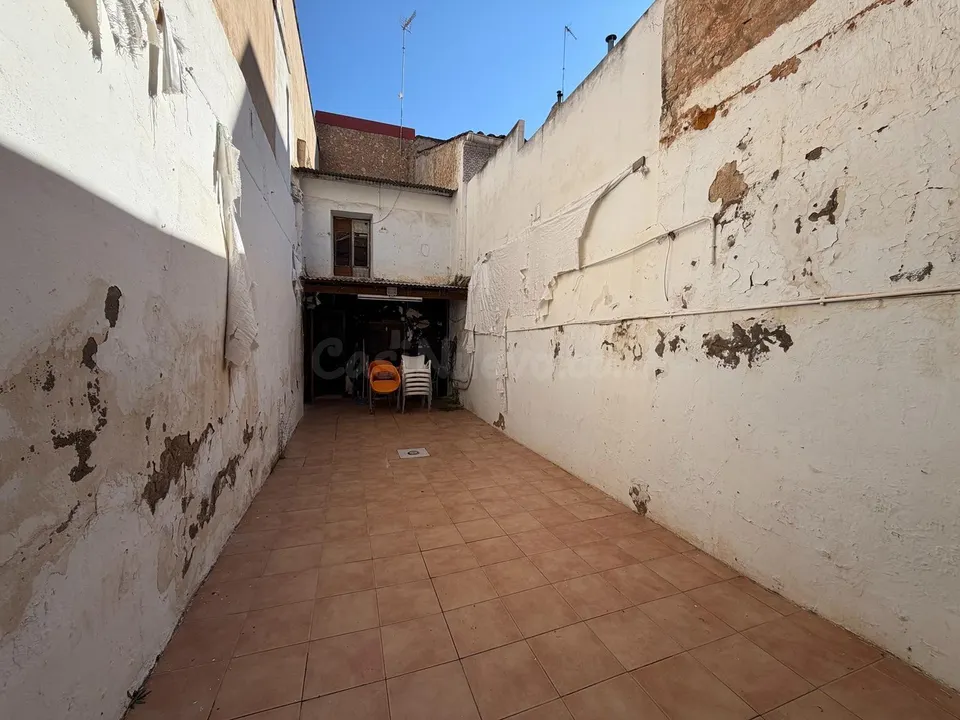 Casa con patio en alquiler junto a Plaza Mayor, Elda