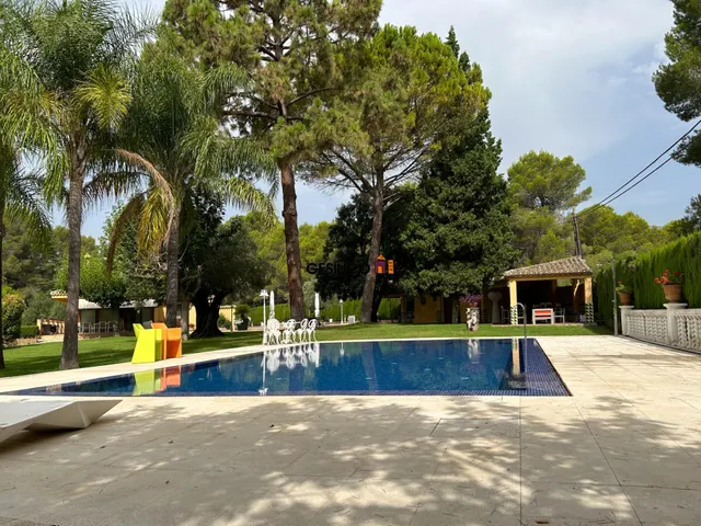 IMPRESIONANTE CHALET EN VENTA EN ONTINYENT — 5