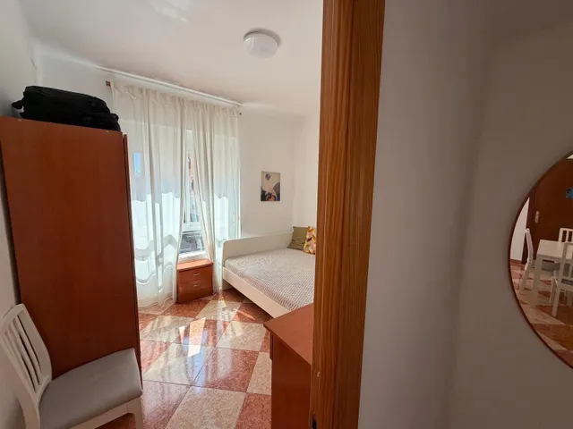 Piso perfectamente conectado en calle Héroe de Sostoa — 7