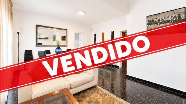 Piso exterior y soleado con ascensor y balcón en zona Espron