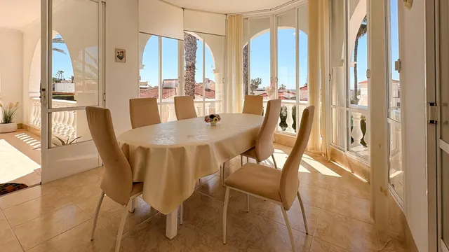 Villa 4 habitaciones 344m² en venta - Centro de la Ciudad Quesada — 18