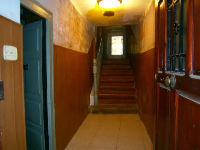 CASA DE 3 PLANTAS EN TAFALLA — 4