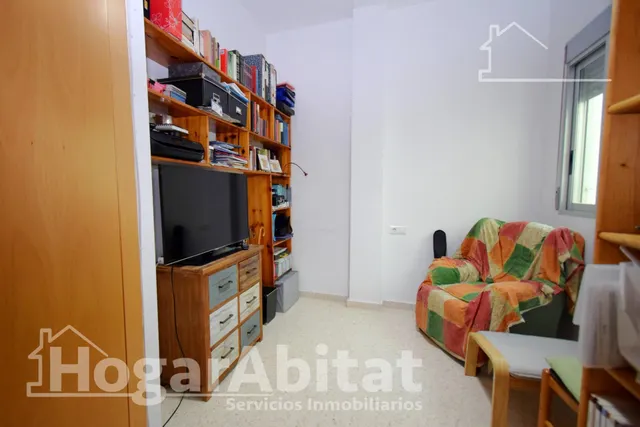 MUY AMPLIO CON TERRAZA, GARAJE Y TRASTERO — 20