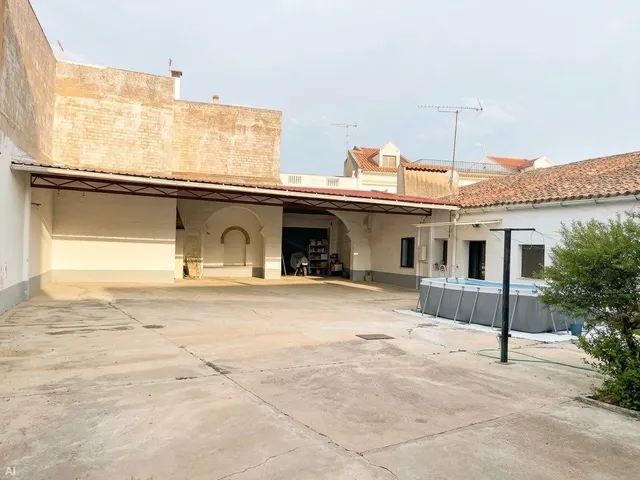 Imponente edificio histórico de 810 m2 con gran patio en casco histórico de Arroyo de San Serván — 30
