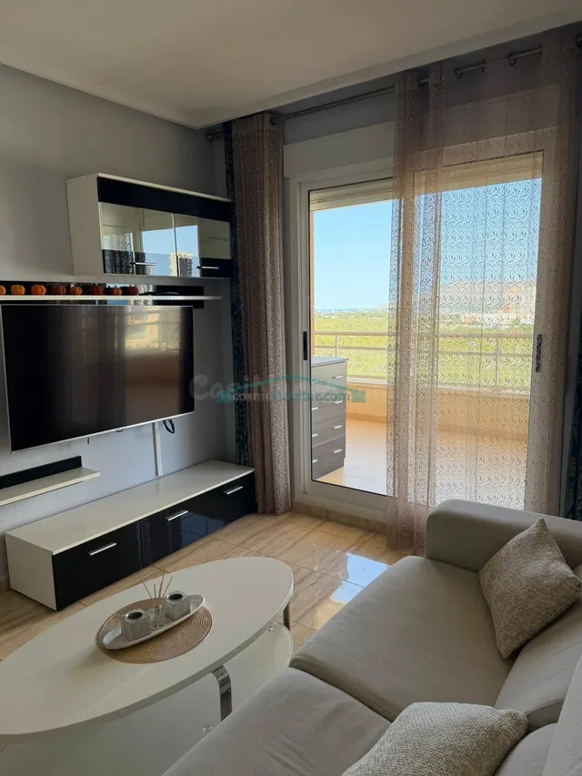 Amplio apartamento con espectaculares vistas al Mediterráneo - foto 5