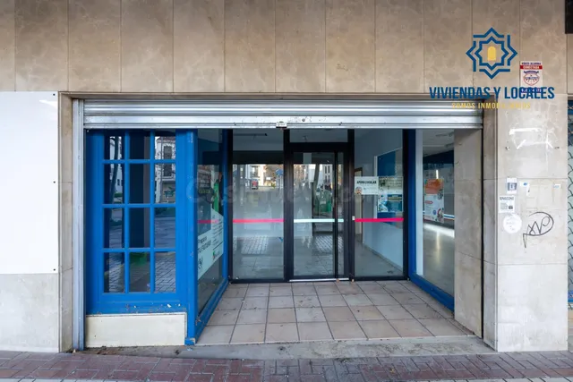 OPORTUNIDAD: Local comercial con máxima exposición.
