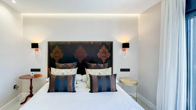 VILLA DE LUJO EN ALHAURÍN EL GRANDE. MÁLAGA — 35