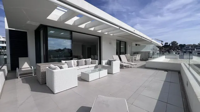 Ático 3 habitaciones 134m² en venta - Zona Las Mesas — 10