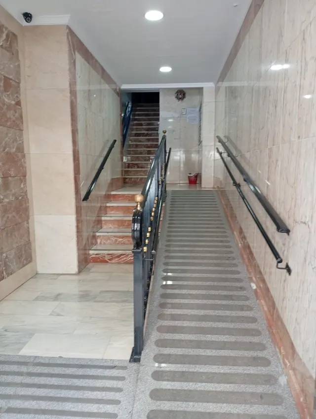¡Piso Ideal para Estudiantes junto a la Parada de Metro Villarejo! ref: DLR280 — 21