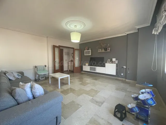Amplio apartamento de 4 dormitorios con patio privado y solárium en Rojales — 5