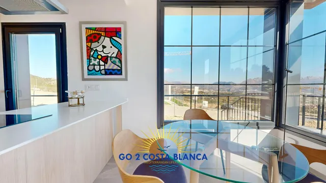 Pareado 3 habitaciones 323m² en venta - Urbanizaciones — 10