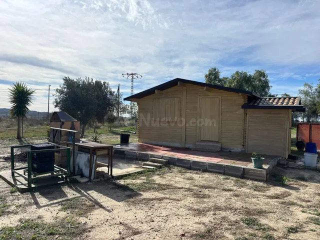 SE VENDE TERRENO CON UNA CABAÑA DE MADERA EN FORTUNA - foto 5