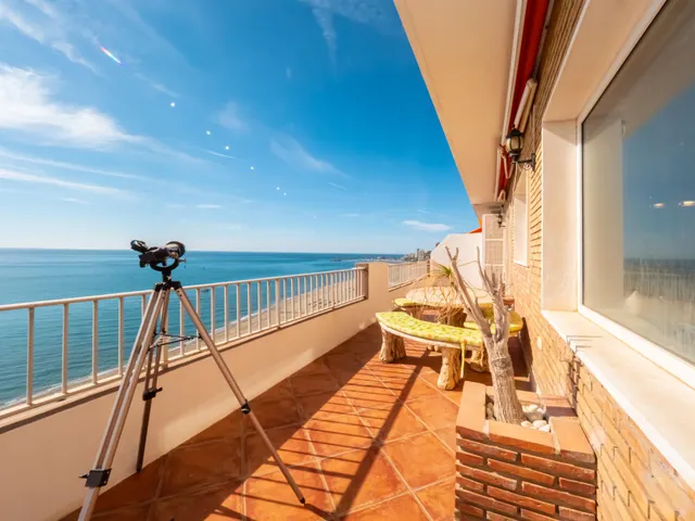 VENTA DE ÁTICO EN PASEO MARÍTIMO DE LOS BOLICHES, FUENGIROLA. 2 DORMITORIOS, TERRAZA Y VISTAS AL MAR — 16