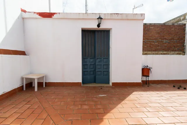 CASA DE UNA PLANTA EN BDA LA MILAGROSA — 23