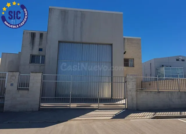 Nave diáfana en Genovés con patio delantero y doble acceso - foto 4