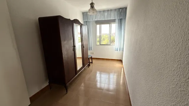 LUMINOSO PISO EN VENTA EN LA ORDEN (HUELVA) — 9