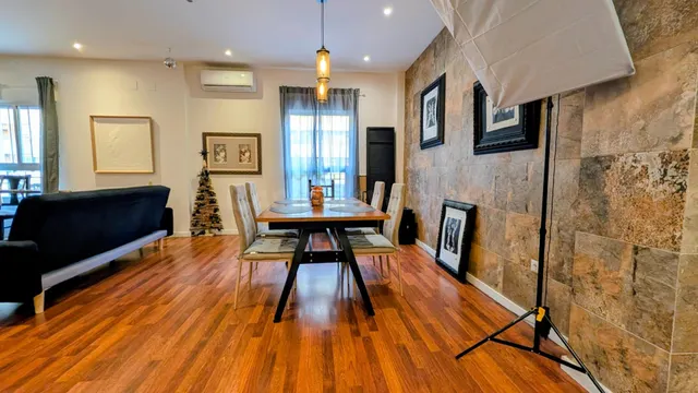 Vivienda de diseño completamente reformada en Archiduque Carlos — 2