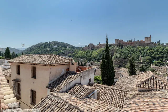 Casa para rehabilitar en el Albaicín, con proyecto y licencia. — 21
