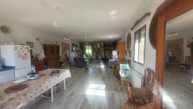 CASA DE CAMPO CON ESCRITURAS EN MONTE DEL CASAR - foto 2