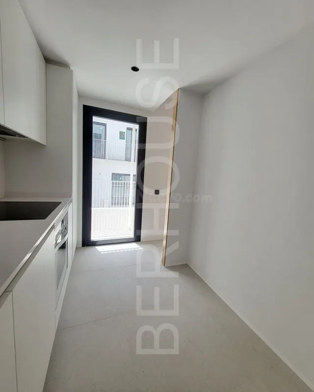 Magnífico ático dúplex con terraza de 31m2 y vistas al mar - foto 4