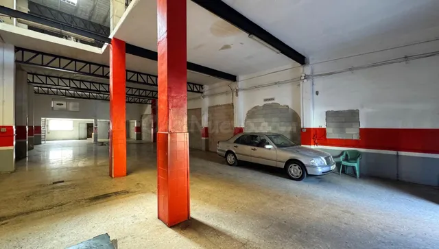 GRAN LOCAL EN PEGO CON MÚLTIPLES POSIBILIDADES — 562 m2 + PA - foto 4