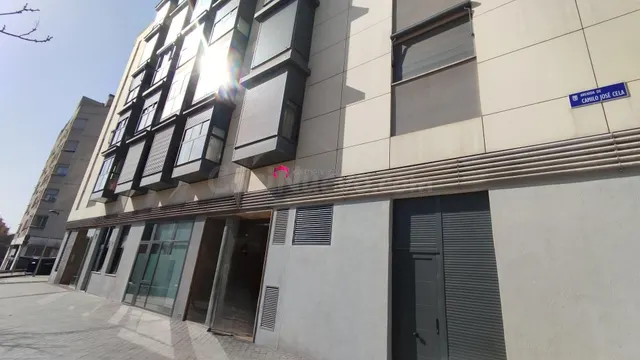 PRECIOSA VIVIENDA EN EL BARRIO DE LA GUINDALERA - DISTRITO S