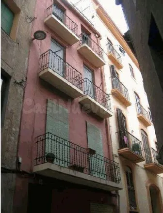 Se vende Piso OKUPADO en Calle Calle Baixada Del Carme 5 Man