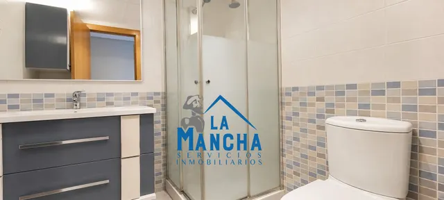 *950€ al mes* inmobiliaria la mancha alquila piso facultad de medicina de Albacete — 20