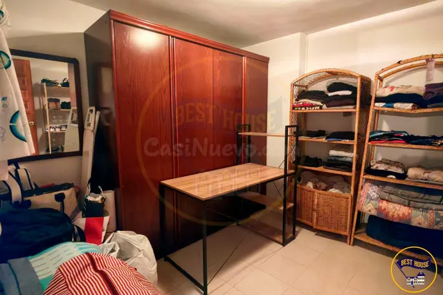 AMPLIA CASA DE 6 habitaciones EN MOHORTE — 32