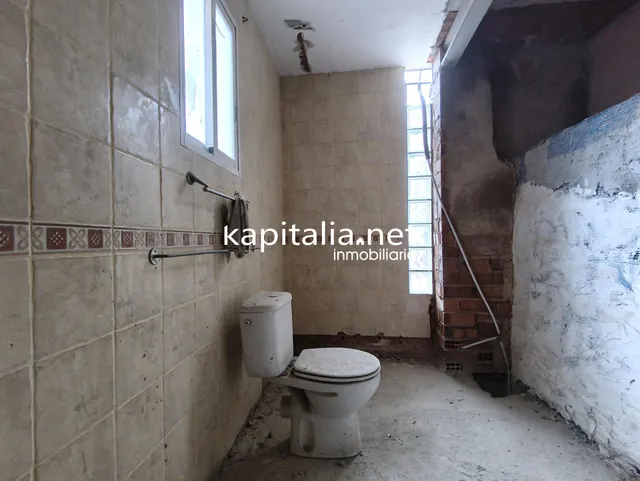 CASA PARA REFORMAR A LA VENTA EN COCENTAINA — 6
