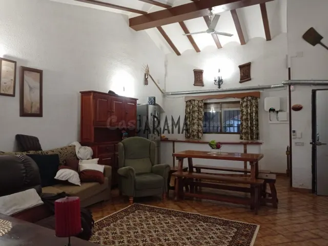 HUERTO ACONDICIONADO COMO VIVIENDA CON LUZ ELECTRICA EN TUDE - foto 4