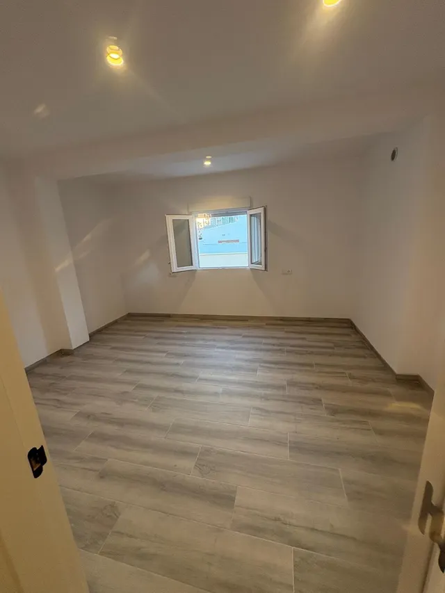 GRAN CHALET EN TORREVIEJA: 2 HAB, 2 BAÑO — 16