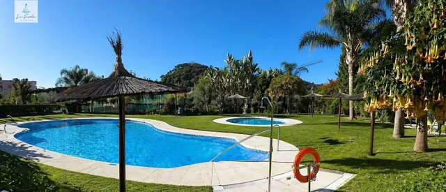 CHALET ADOSADO DE LUJO EN URBANIZACION MIRADOR DE GIBRALFARO - foto 5