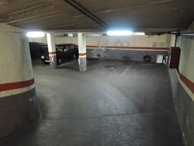 Plaza de garaje en La Bordeta,Barcelona — 2