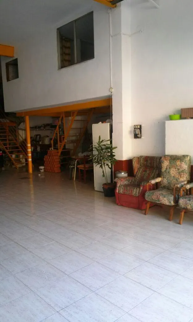 LOCAL EN ZONA ANTIGUO HOSPITAL GANDIA (VALENCIA) — 12