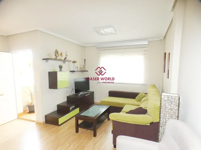 SE VENDE ESTUPENDA CASA EN UNA SOLA PLANTA EN LA CAÑADICA — 3