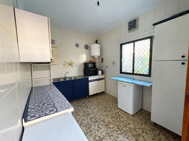 Chalet 4 habitaciones 160m² en venta - AVD. DE EUROPA — 21