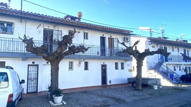 Estudio con parking y garaje cerrado