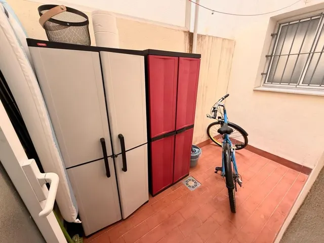 Apartamento 1 habitación 65m² en venta - Estacion de autobuses — 13