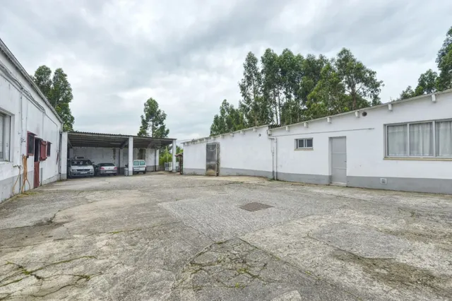 Nave en venta en O´Vilar (Guísamo) — 4