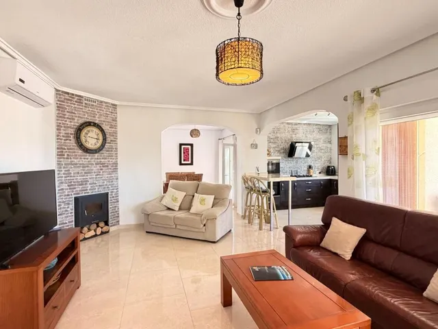 Villa 5 habitaciones 246m² en venta - Centro de la Ciudad Quesada — 6