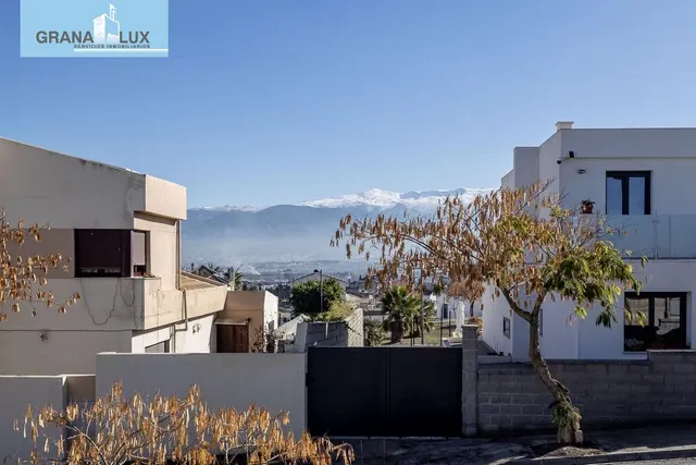 Parcela exclusiva con estructura de Chalet independiente y piscina en Urb. El Montecillo, Las Gabias — 21