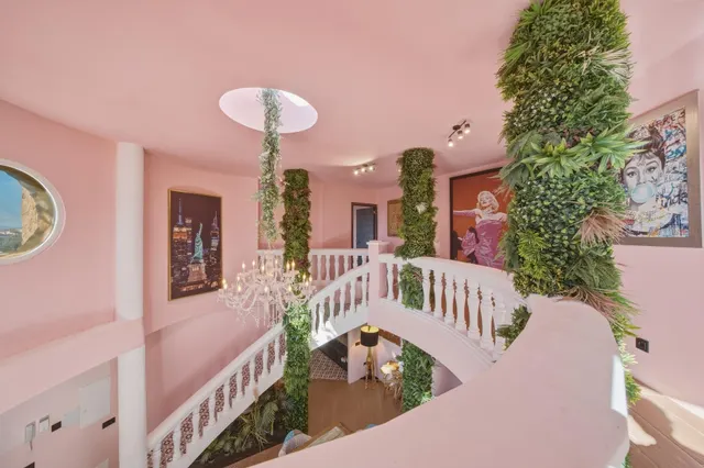 ESPECTACULAR VILLA CON PISCINA, 6 DORMITORIOS EN SUITE Y VISTAS AL MAR EN SA TORRE — 22