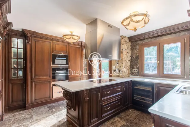 Casa en venta con bonitas vistas al mar en Cala Sant Francesc — 17