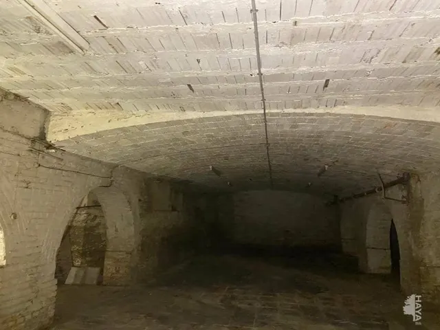 LOCAL COMERCIAL EN EL CRUCERO-LEON — 18