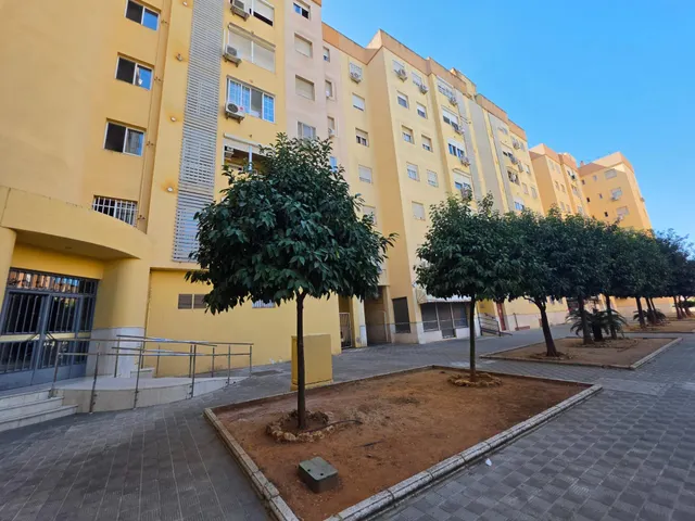 Piso 2 habitaciones 77m² en venta - Sevilla Este — 29