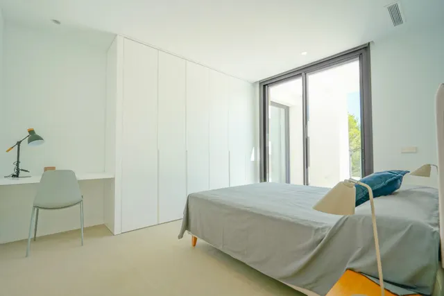 Villa 4 habitaciones 560m² en venta - montemar — 29